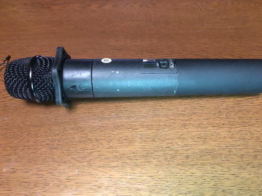 り*た様 LINE 6 XD-V75 ワイヤレスマイクシステム(マイクはV55-