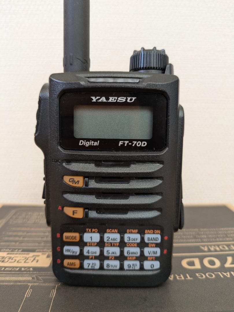 アマチュア無線機　YAESU　FT-70D