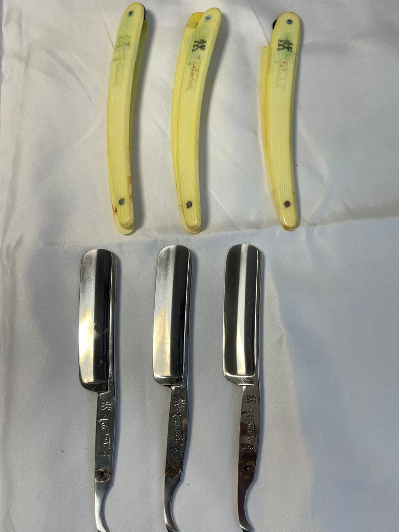 希少　西洋剃刀　刃のみ　ヘンケルス 3本セット カミソリ 理容美容
