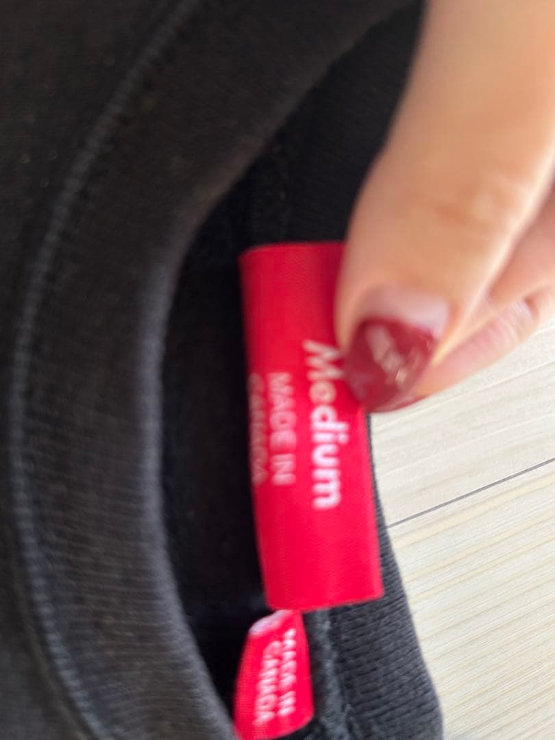 supreme 黒トレーナー　M