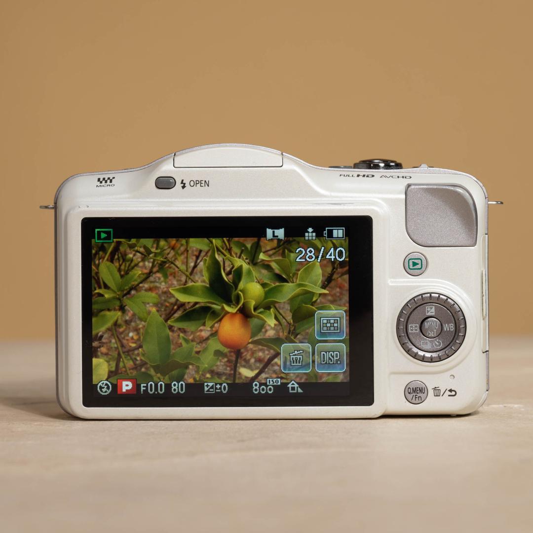 【写ルンです感覚のコンデジ】LUMIX DMC-GF3 32mm スマホ転送OK