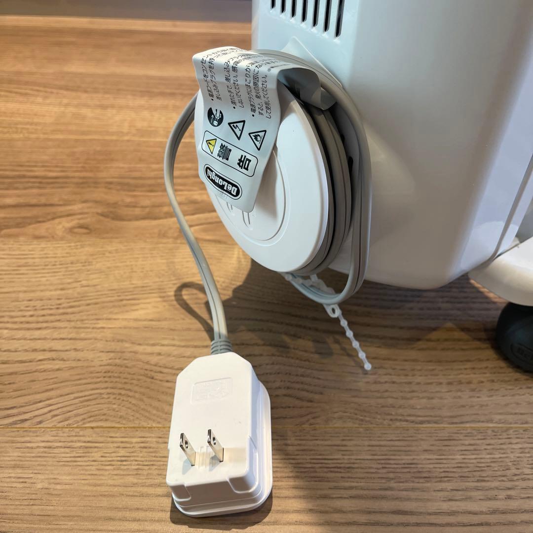 デロンギ アミカルドオイルヒーター 暖房器具 ヒーター
