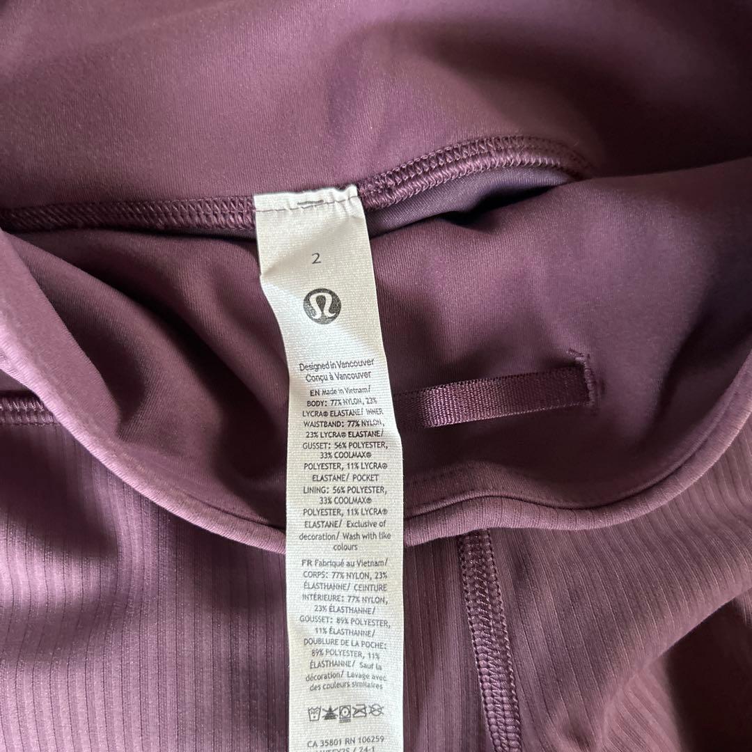 未使用　ルルレモン　Wunder Train ハイライズ　タイツ　リブ　25