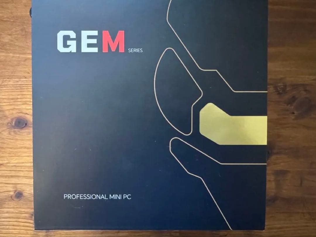 ミニPC AOOSTAR Ryzen7 7840HS 780M 32GB/512GB