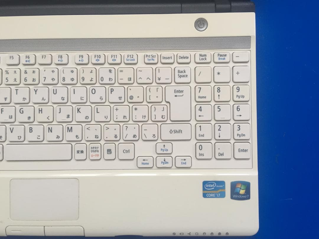 NEC PC-VK17HHTND 13.3型液晶 コンパクト テンキ付きノート