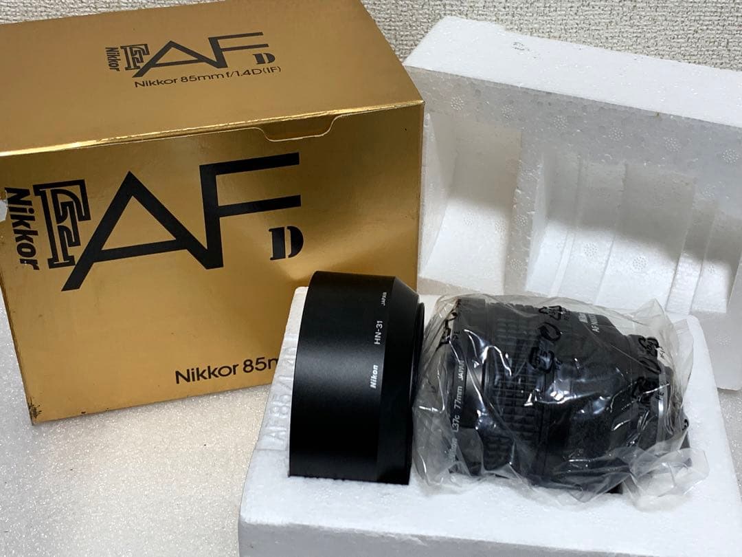 レンズ(単焦点) NIKON AF 85mm 1.4 D