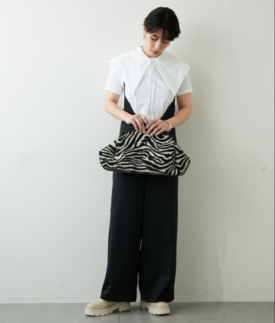 ★美品★【アヴァケーション】 ゼブラ ピローバッグ