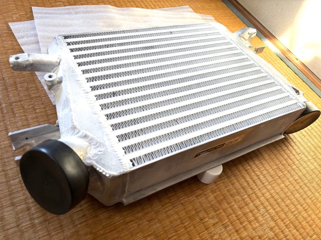 美品★スバルレヴォーグVMGVM4大容量アルミインタークーラーボロンコート施工済