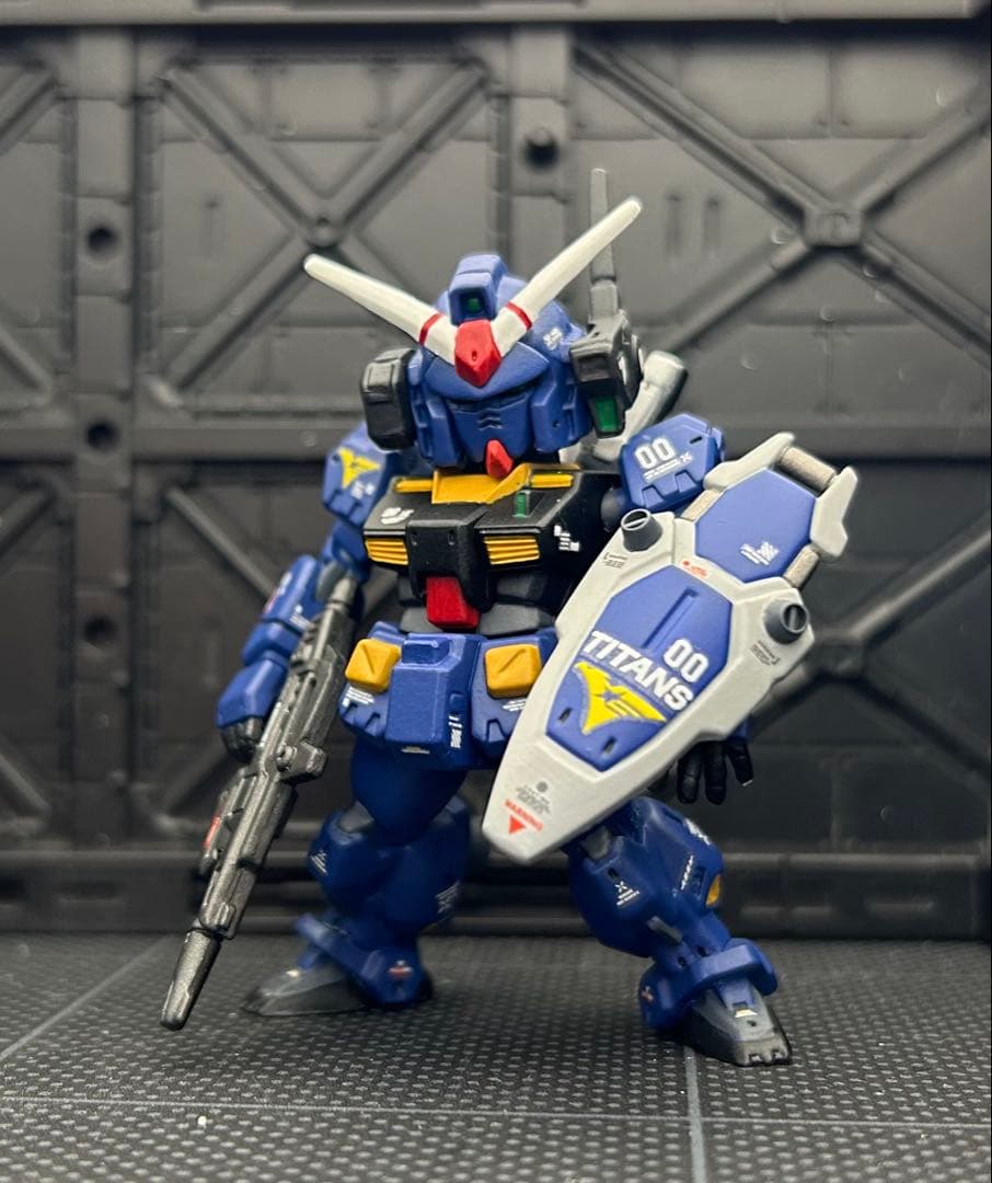 ガンダムコンバージ　改造リペイント