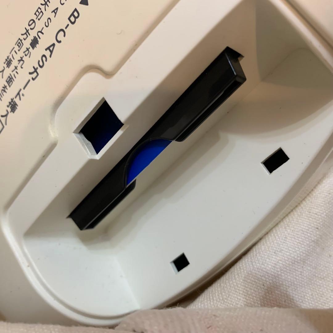 HelloKitty ハローキティ 13.3V 液晶テレビ　DY-133KT