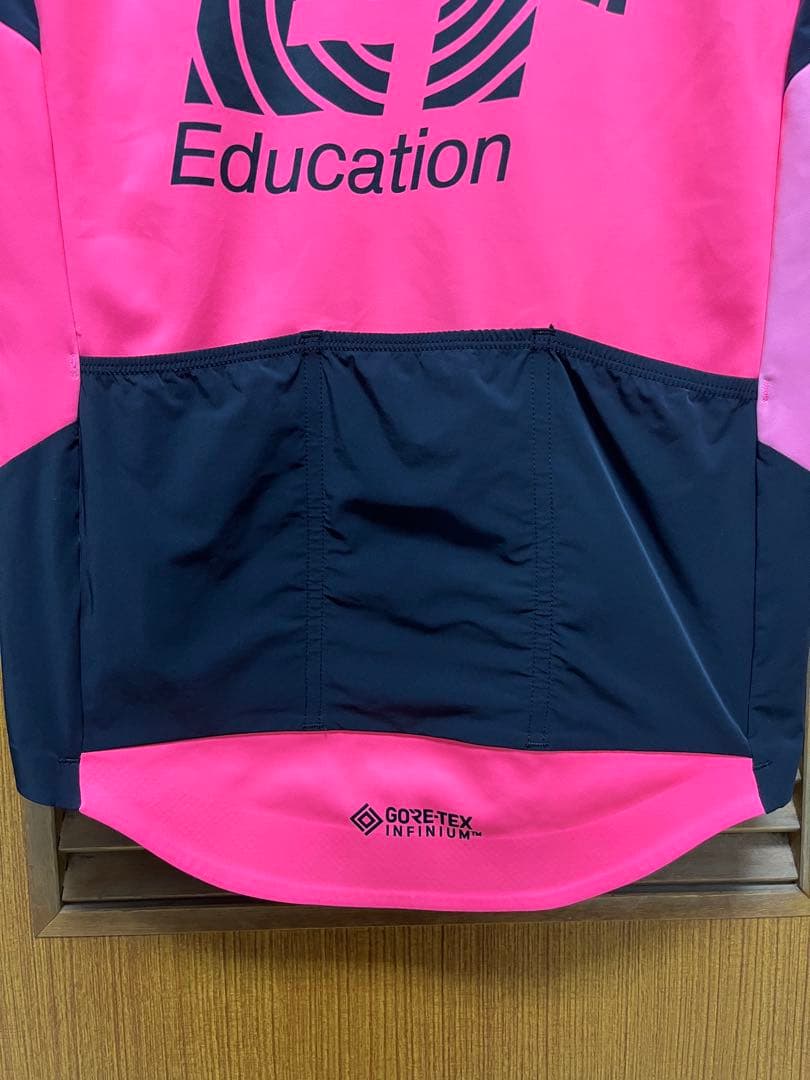 ラファ メンズ プロチーム WINDSTOPPER ジャージ XS