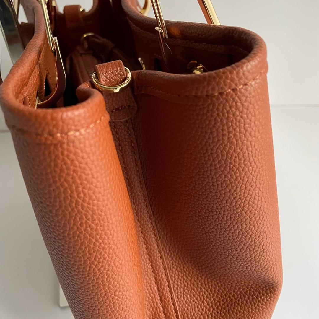 ✨️未使用保管✨️ Emporio Armani ショルダーバッグ　ブラウン