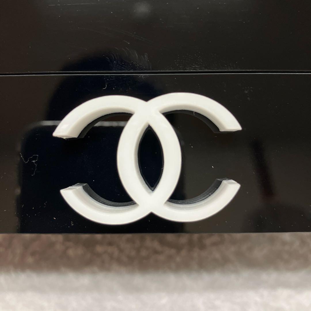 シャネル　CHANEL ノベルティ　ティッシュケース　アクリル　コスメ　非売品