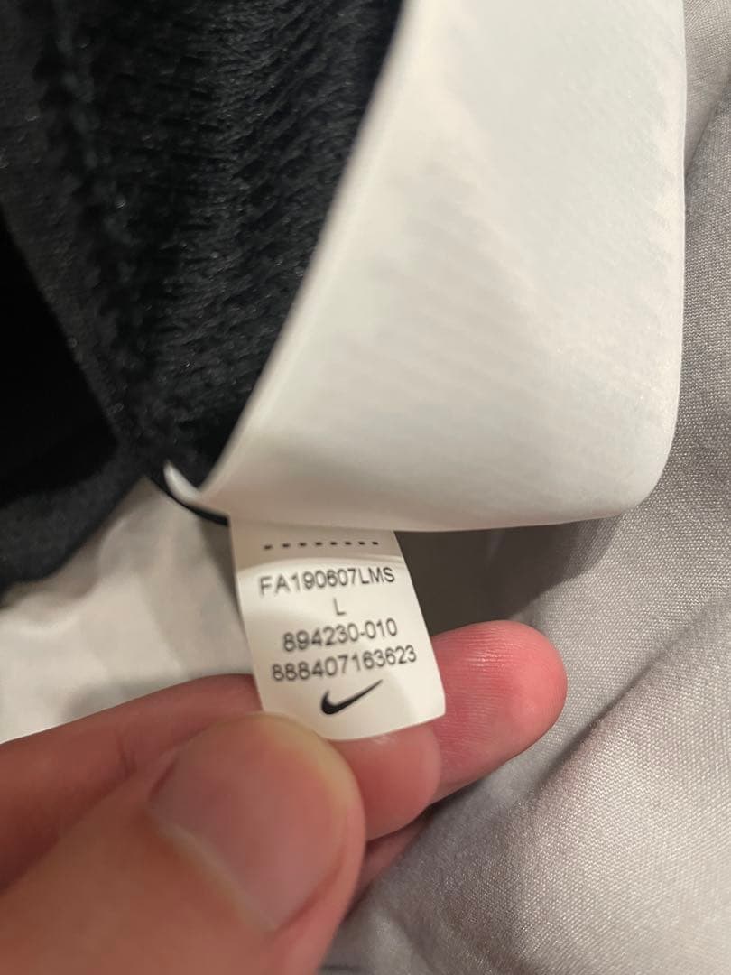 [長谷部選手直筆サイン入り]フランクフルト 21/22 公式レプリカユニフォーム