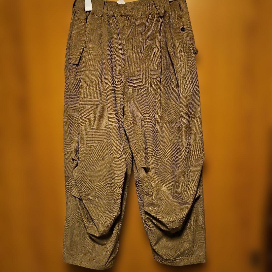 タイトブース　スノーパンツ