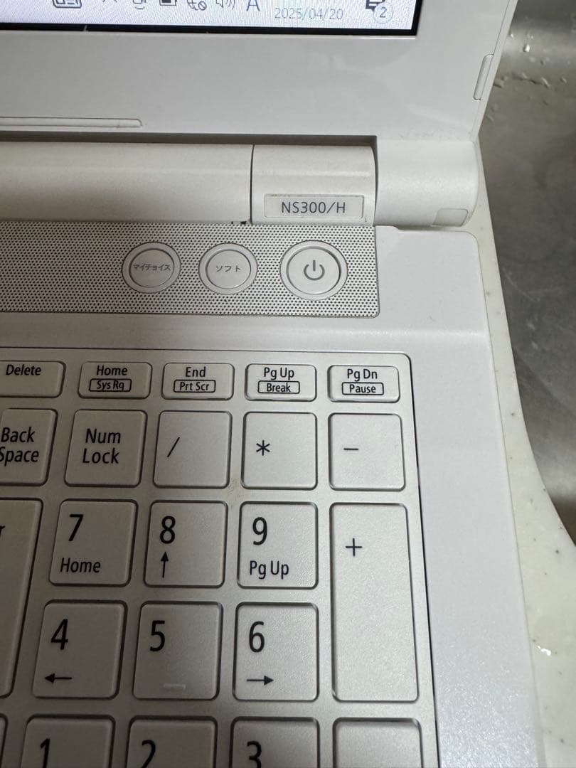 ノート型パソコン　pc-n300haw