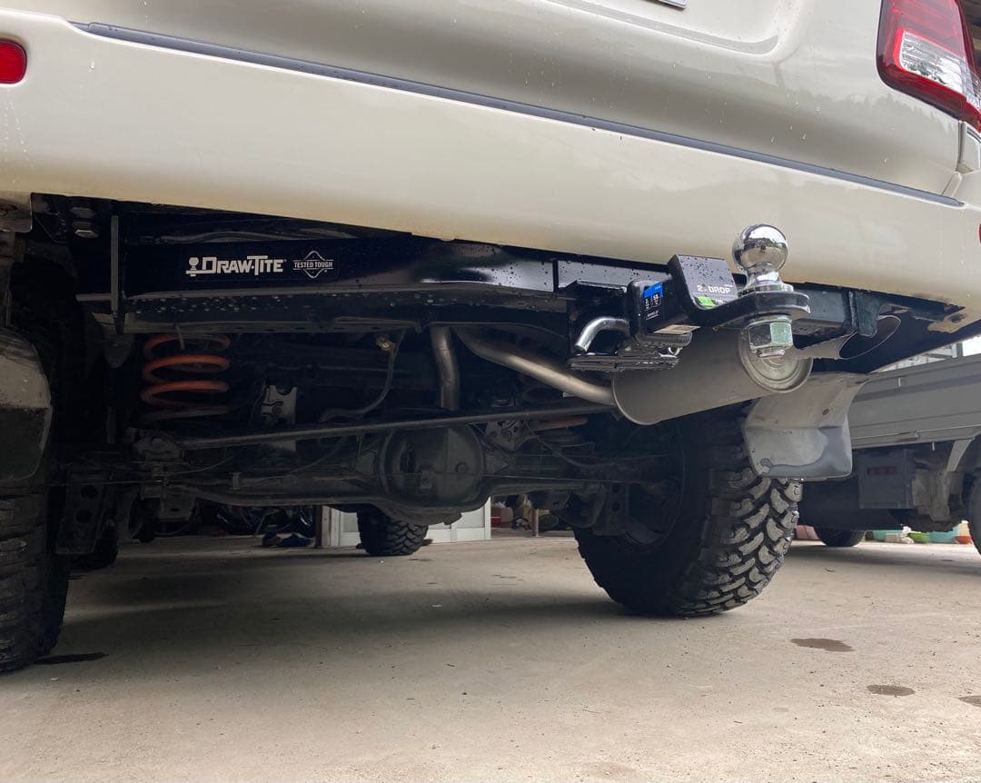 ドロータイト　ヒッチメンバー　ランクル100