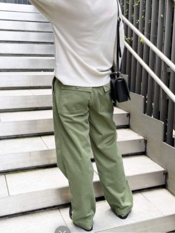 スピックアンドスパン ルーズベイカーパンツ カーキ 36サイズ