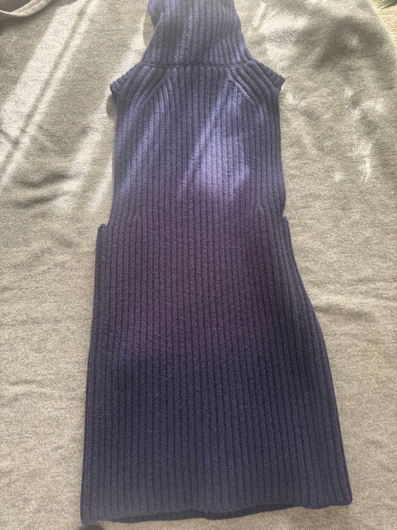 CELINE ネイビー ニットベスト タートルネック