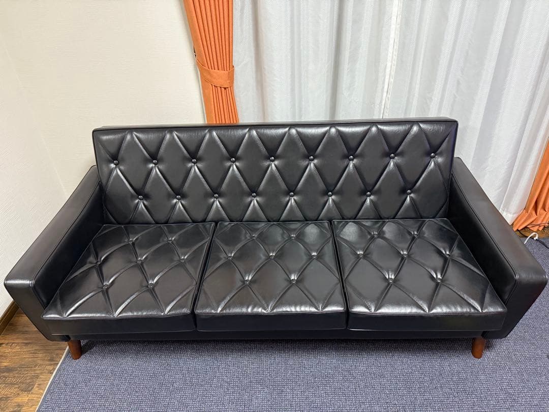 送料高額のためこの値段よろしく カリモク60 3シーター ロビーチェア ブラック