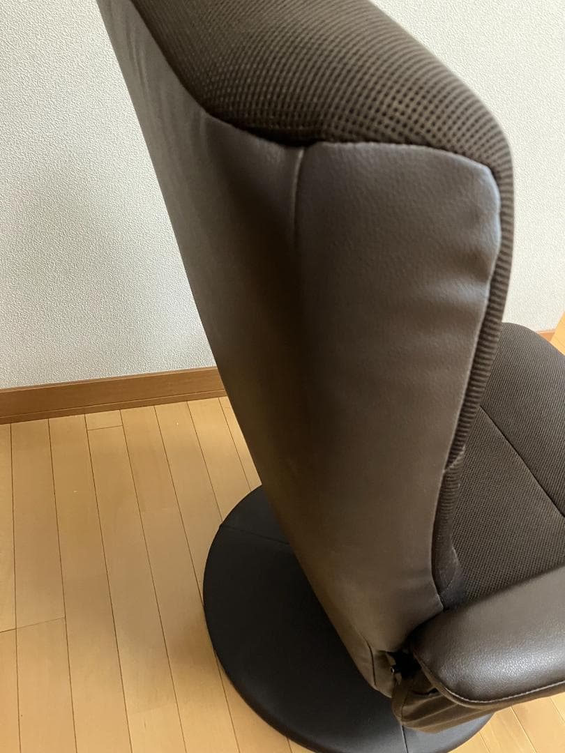 ニトリ パーソナルチェア Dメッシュ オットマン付き