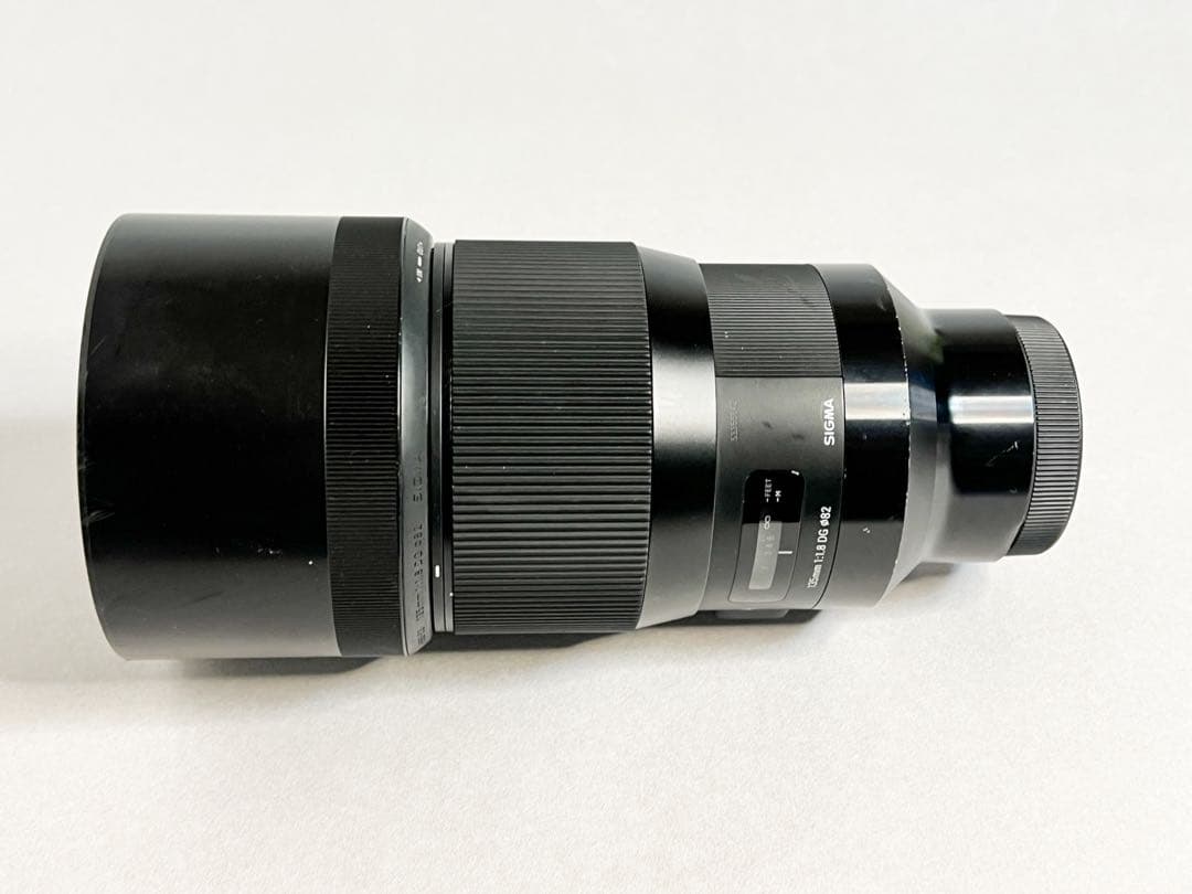SIGMA 135mm F1.8 DG HSM SONY　Eマウント用　レンズ