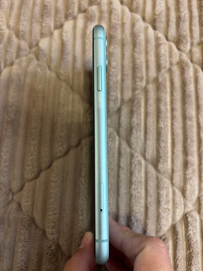 Apple iPhone11 64GB 緑 グリーン 限定人気色