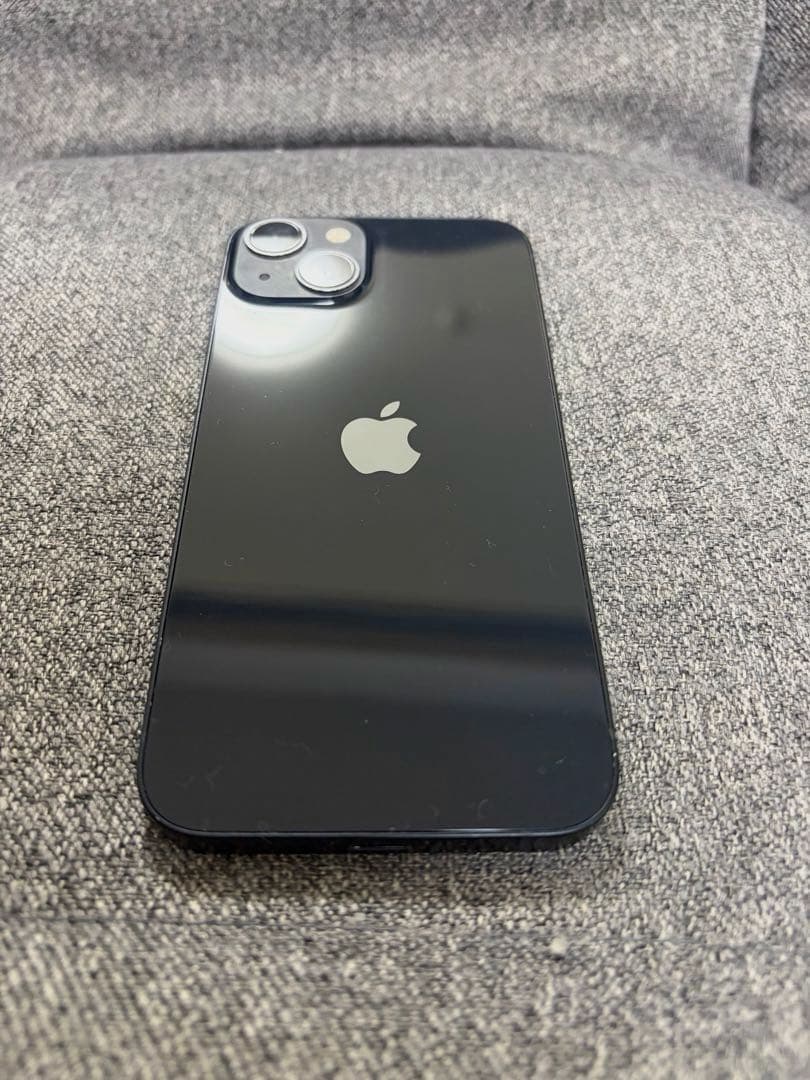 中古美品 iPhone13 128GB ミッドナイト