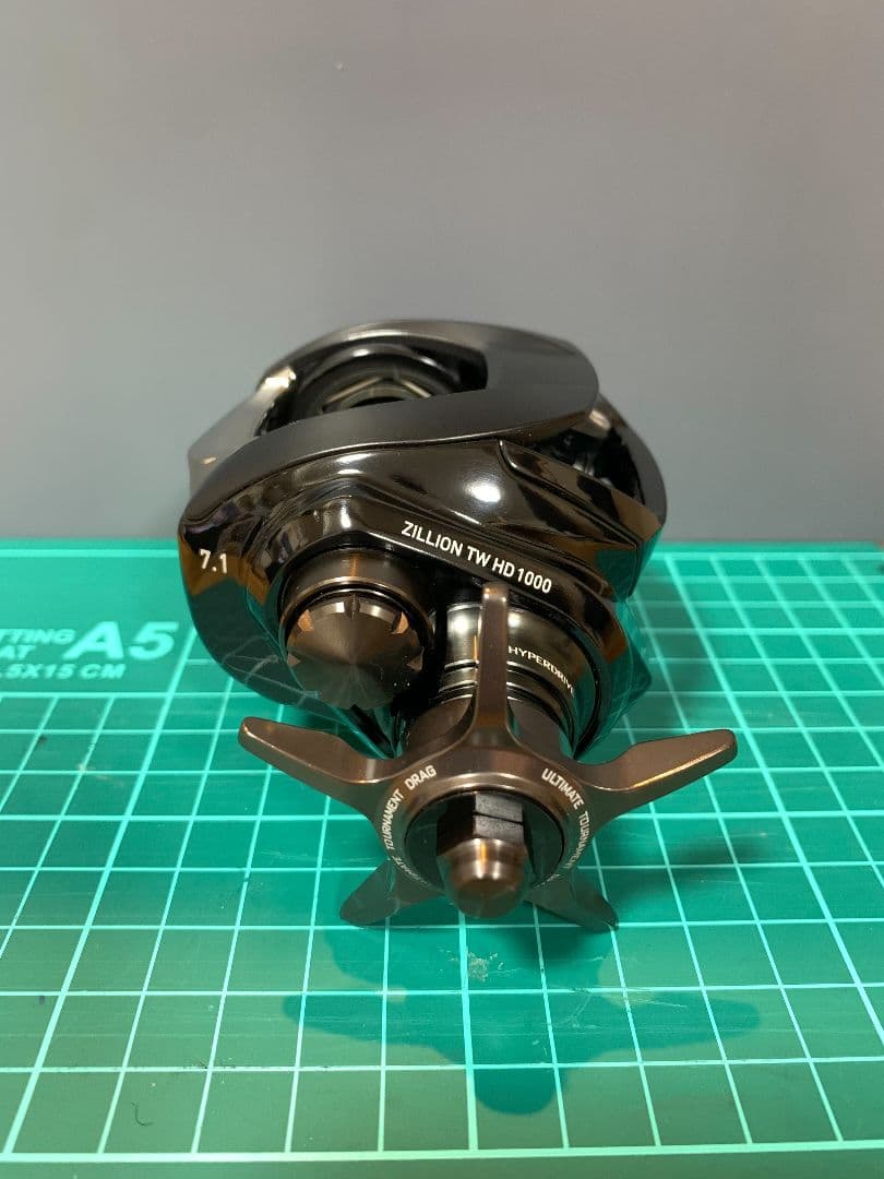 【超美品】ダイワ 22ジリオン TW HD 1000H 本体（ボディのみ）