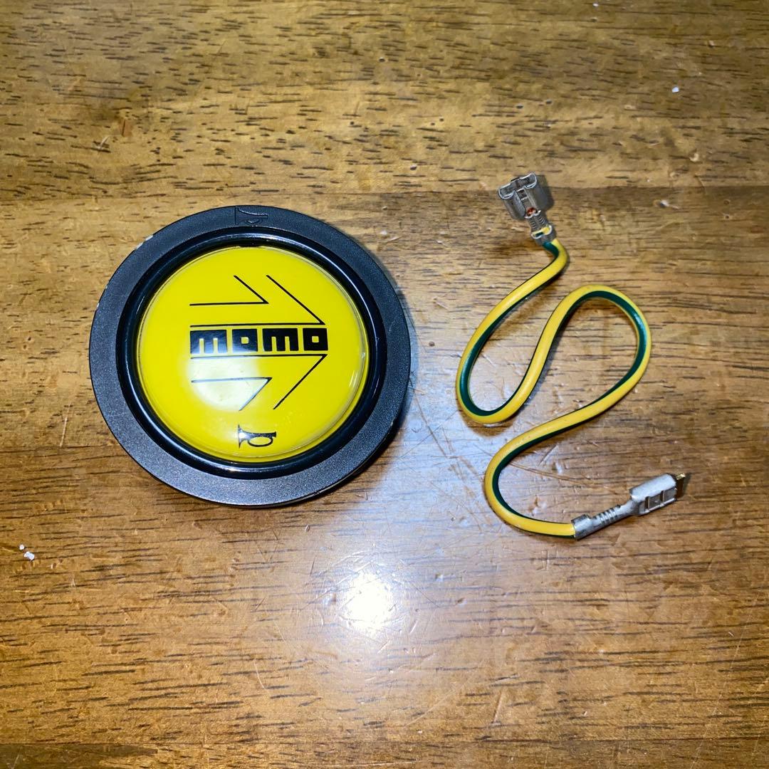 momo モモ　ステアリング コマンド　Command　黄色　イエロー