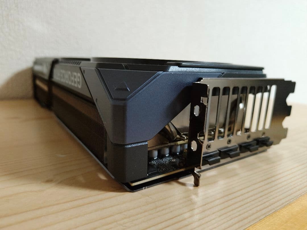 グラフィックボード・グラボ・ビデオカード GIGABYTE GeForce RTX 5090 32GB