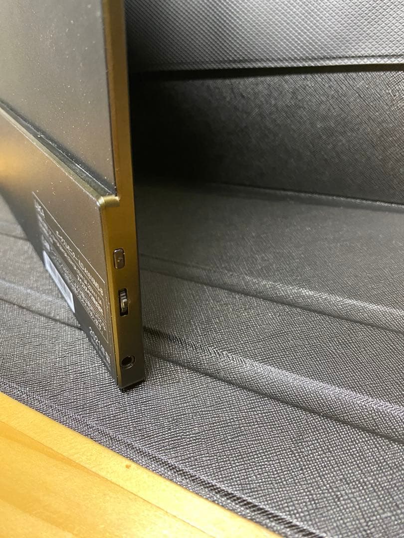 アイリスオーヤマ LDA1616MS-B 16インチポータブルモニター 美品