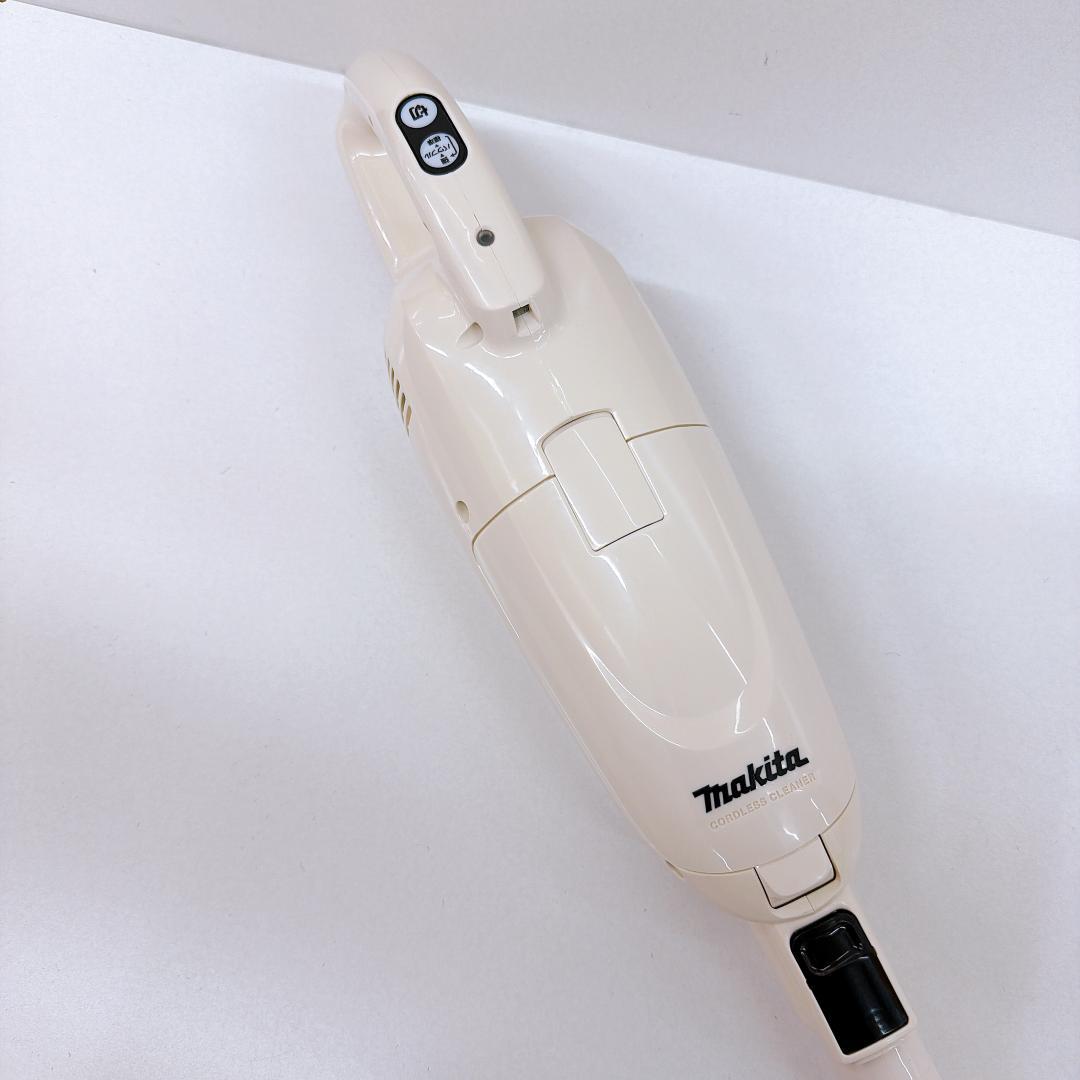 【極美品】 Makita　マキタ　充電式クリーナ　CL115FD　紙パック仕様