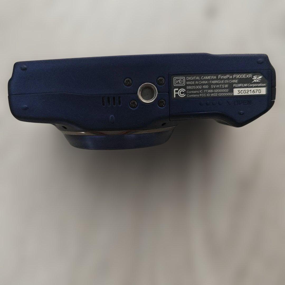 完動品 FUJIFILM 20倍望遠 FinePix F900EXR ネイビー