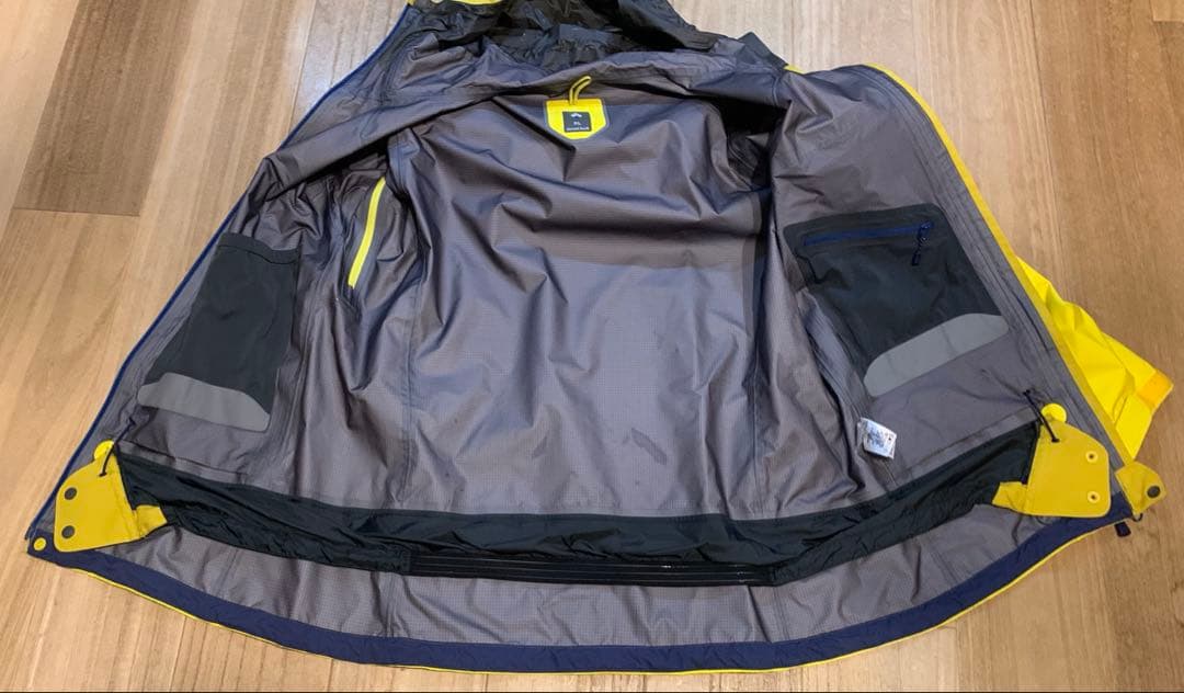 モンベル GORE-TEX ストリームパーカ XL