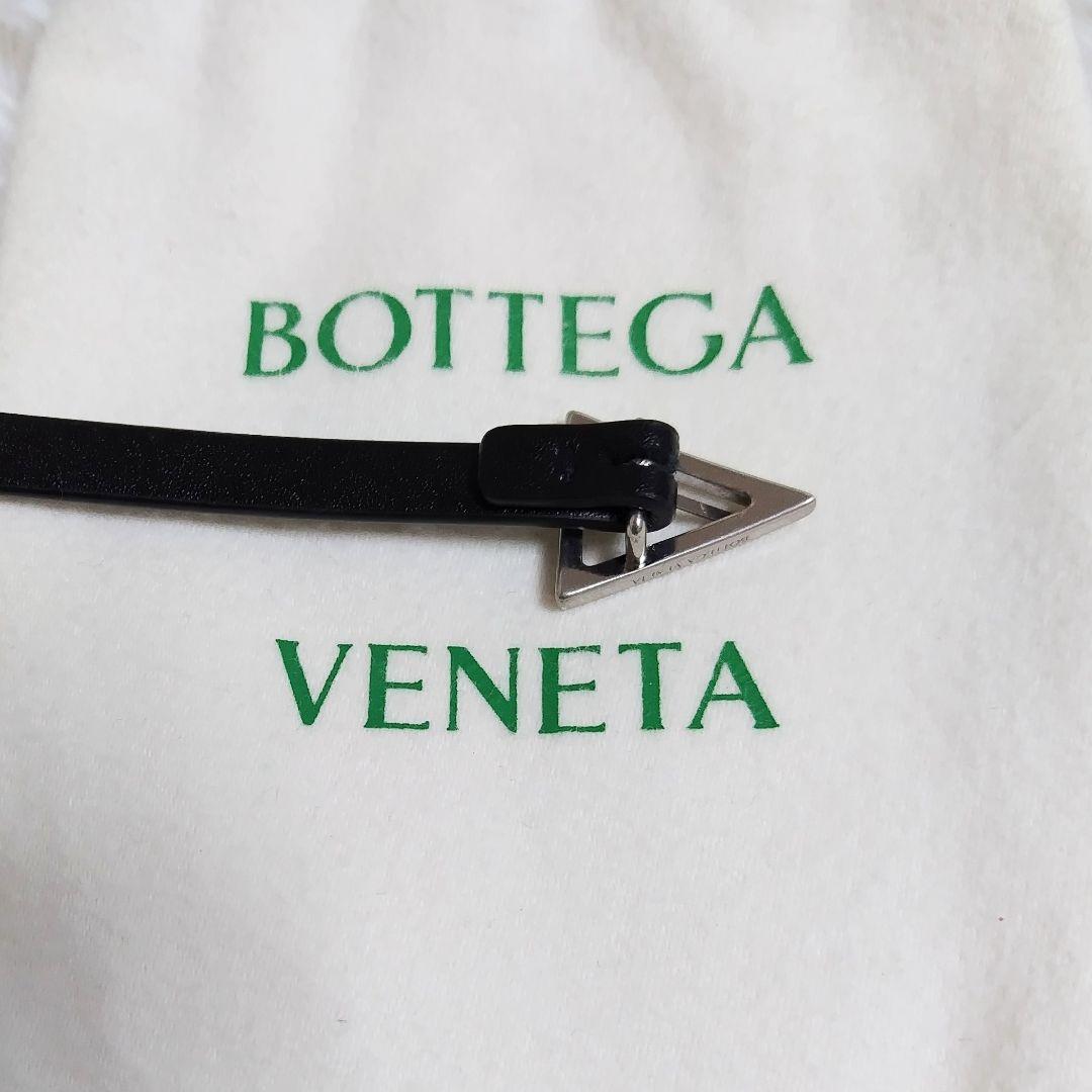 未使用級✨ボッテガ◇トライアングルナローベルト　細身黒レザーシルバー金具