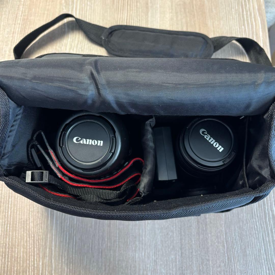 Canon EOS Kiss X9 本体＋Kiss X5 レンズ×2