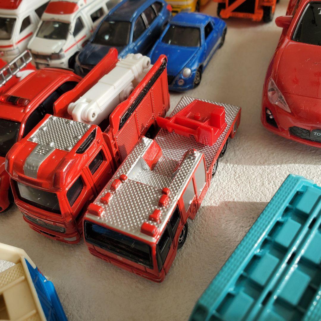 男の子 おもちゃ まとめ売り トーマス トミカ プルバックカーなど68台付き