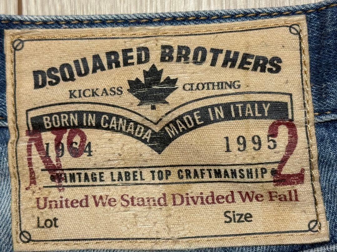 DSQUARED2 CityBiker デニムパンツ