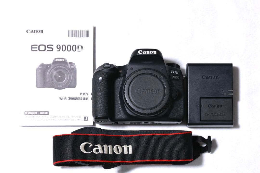 キヤノンCANON EOS 9000D