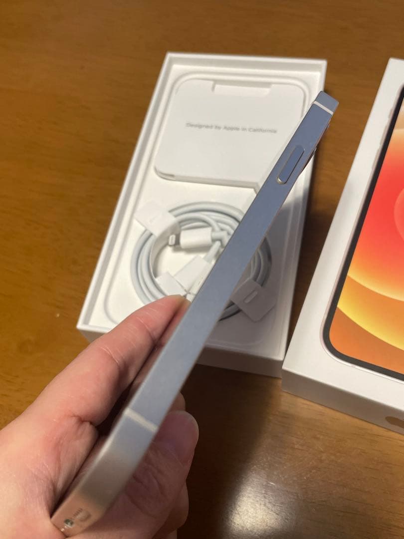 【美品】iPhone12 ホワイト128G SIMフリー　本体　付属品あり