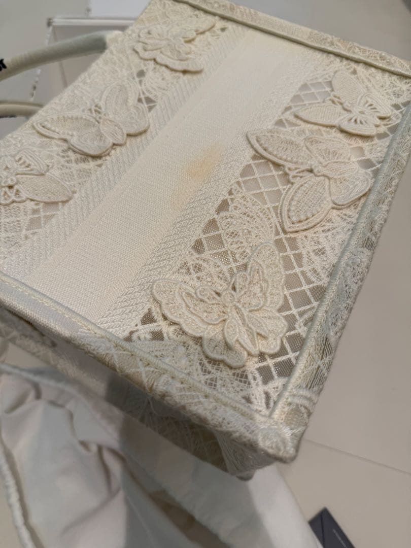 けろちゃん様クリスチャンディオールブックトート　スモール　バタフライ