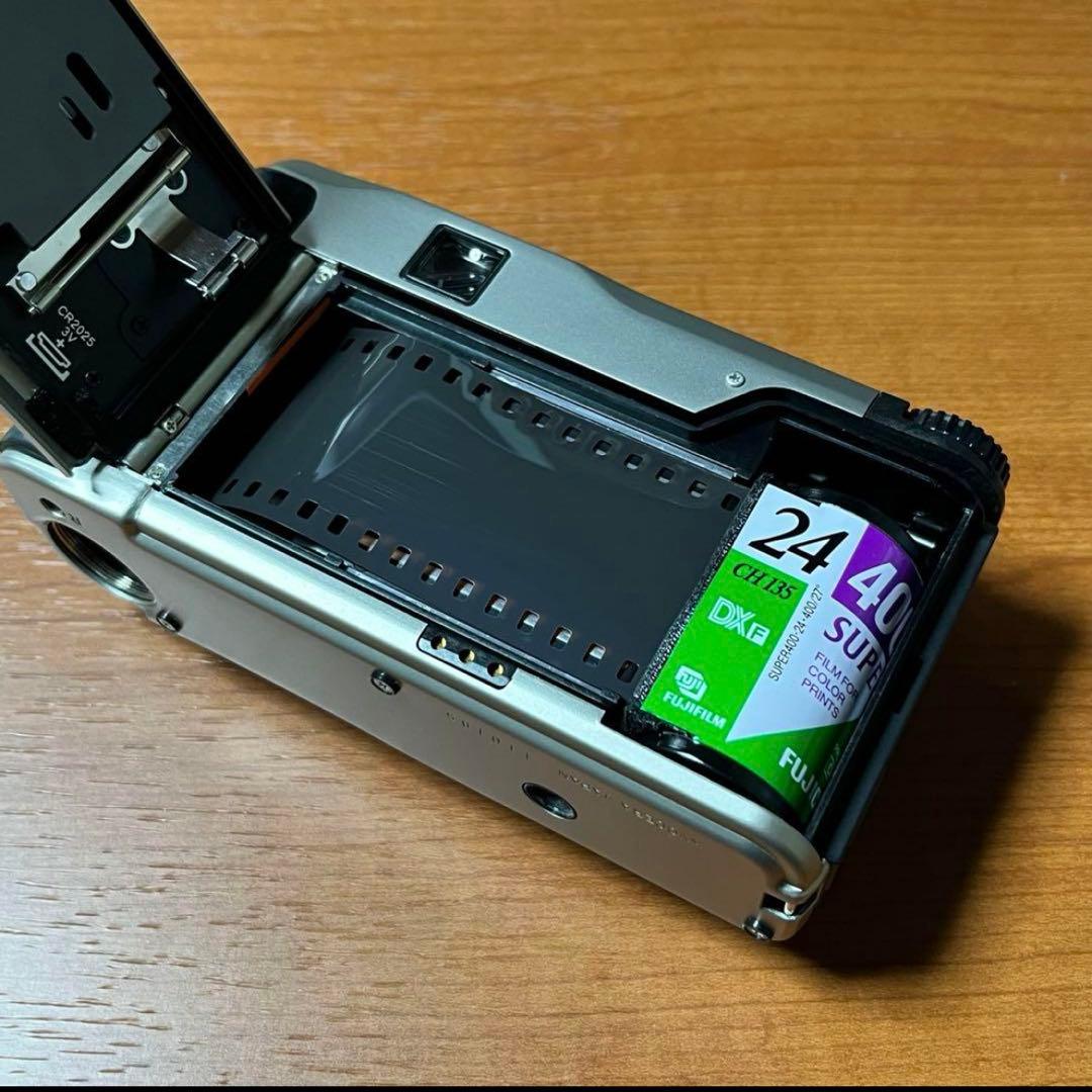 CONTAX TVS II フィルムを装填して動作確認済み