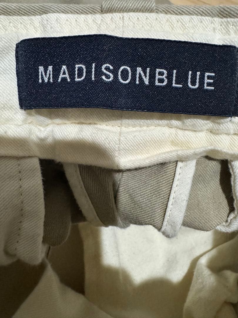 マディソンブルー　チノパン　01