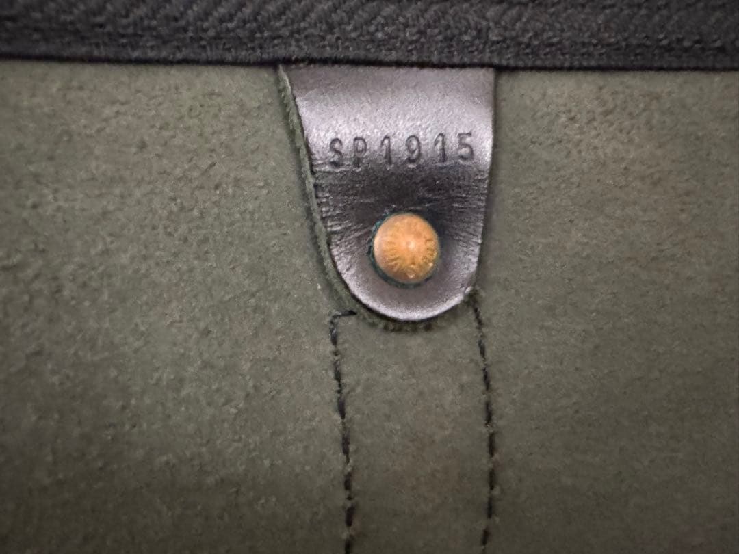 とりかご様用商品　美品ルイ・ヴィトンキーポル55エピブラック正規品