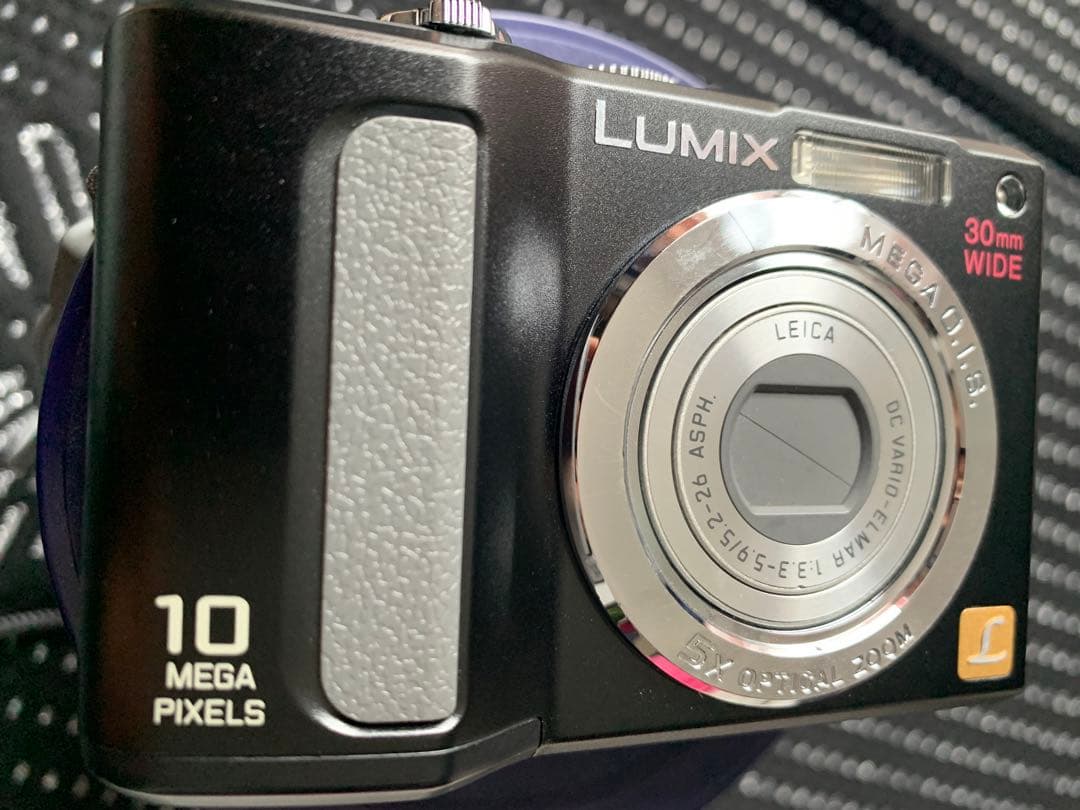 デジタルカメラ Panasonic DMC-LZ10