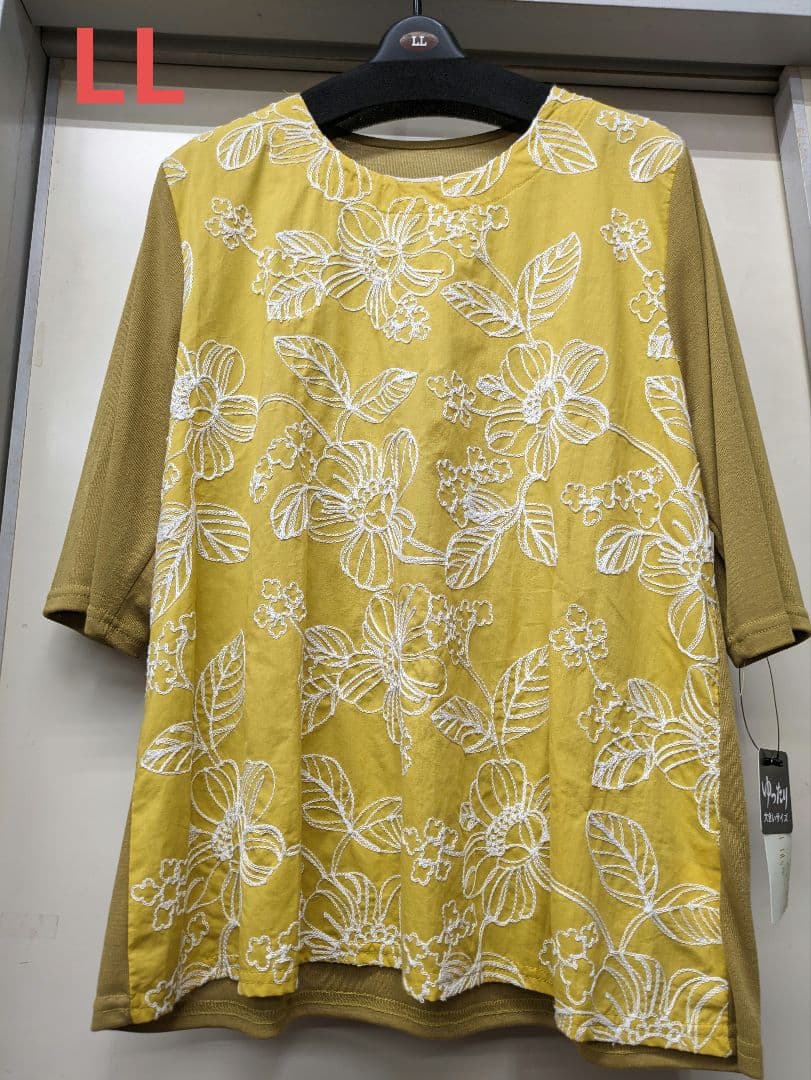 春夏物　Laurel Lily オシャレかわいいデザイン　プルオーバー　LL