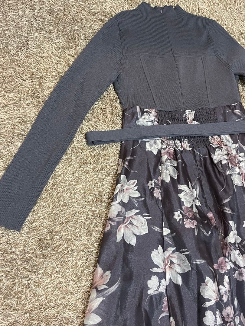 マーキュリーデュオ フラワードッキングロングスリーブワンピース