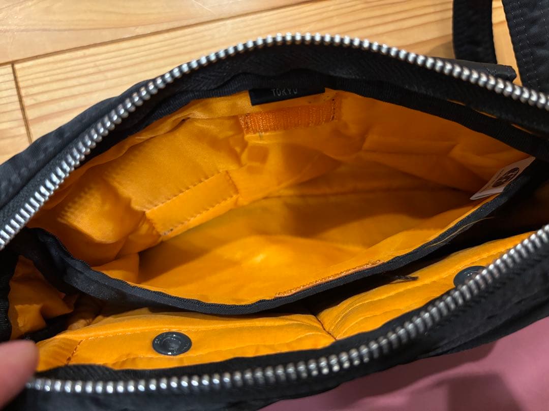 【美品】PORTER ブラックショルダーバッグ