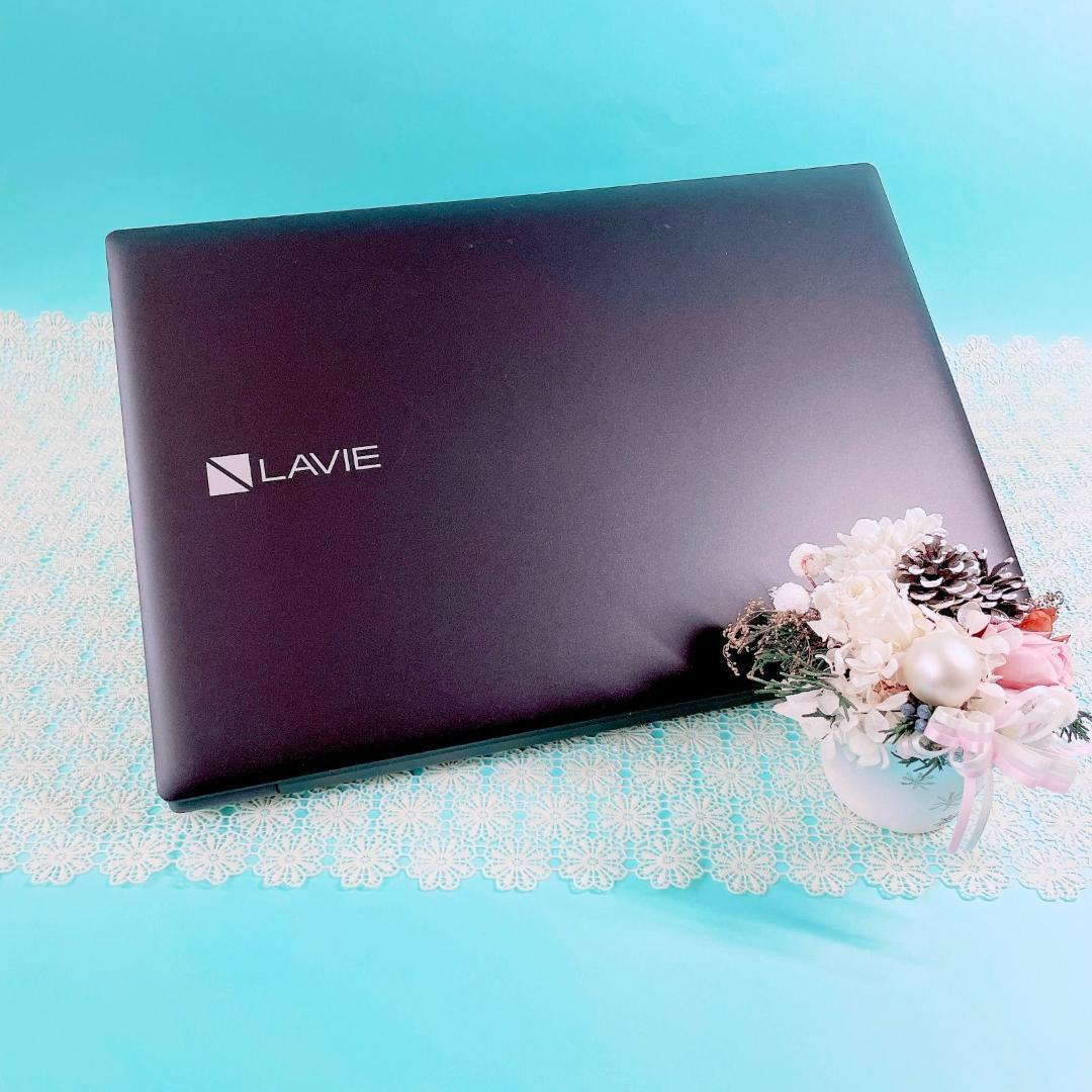 美品✨たっぷり大容量1TB❣️サクサク動く薄型ノートパソコン✨️カメラ付きおしゃれ黒